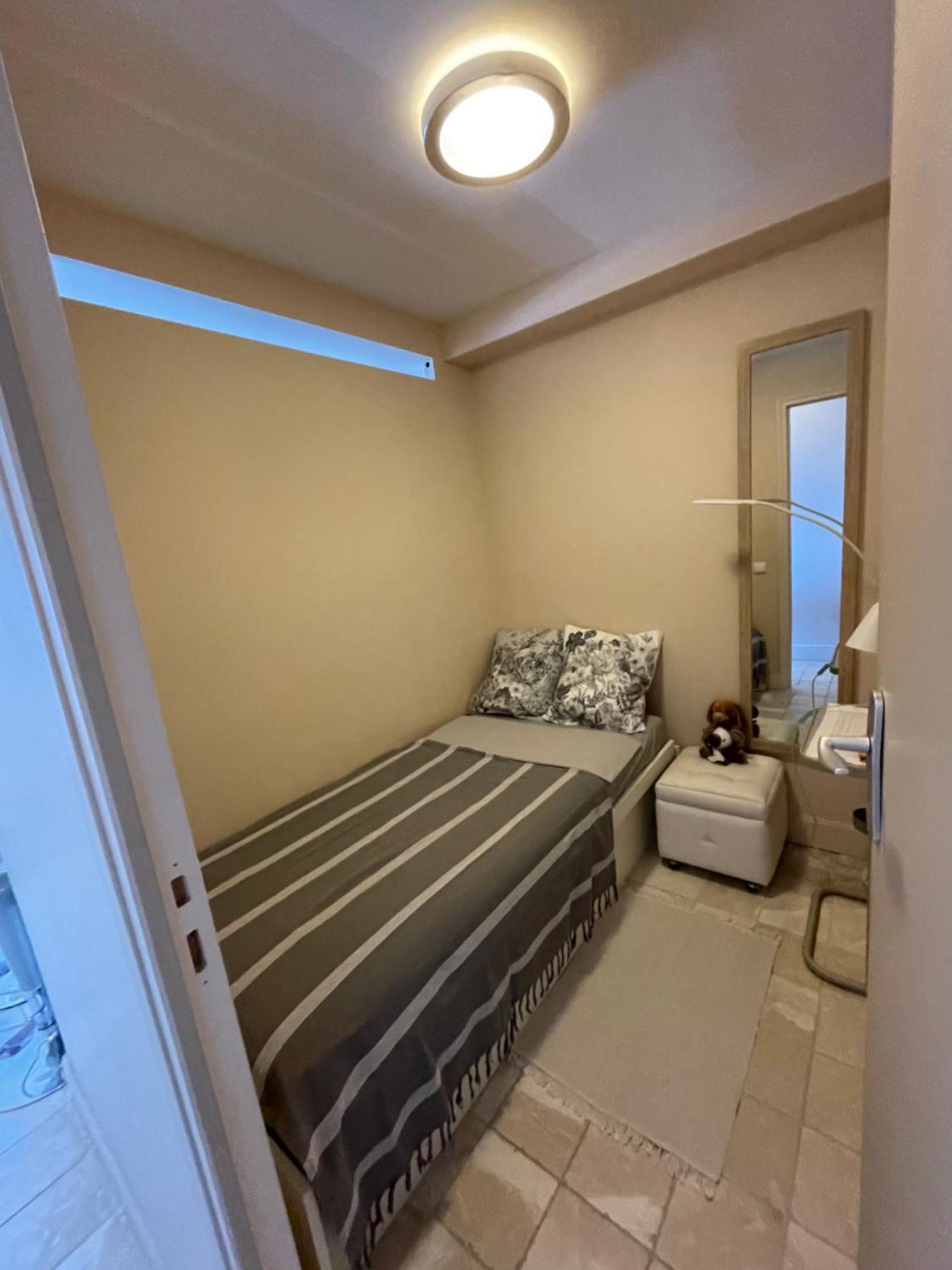 Superbe Appartement En Bord De Mer, Pres Du Centre Et Des Plages Мантон Екстер'єр фото