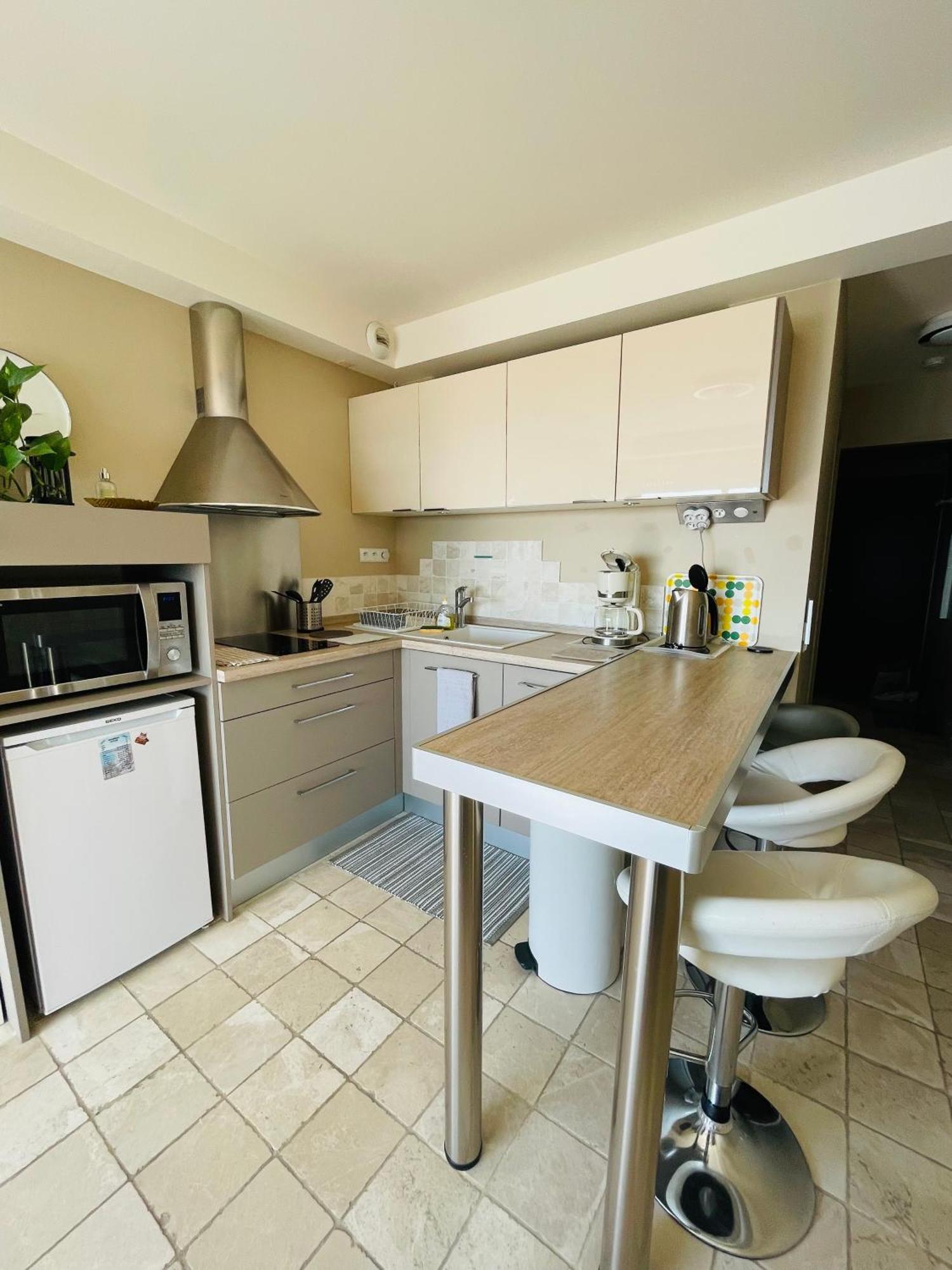 Superbe Appartement En Bord De Mer, Pres Du Centre Et Des Plages Мантон Екстер'єр фото