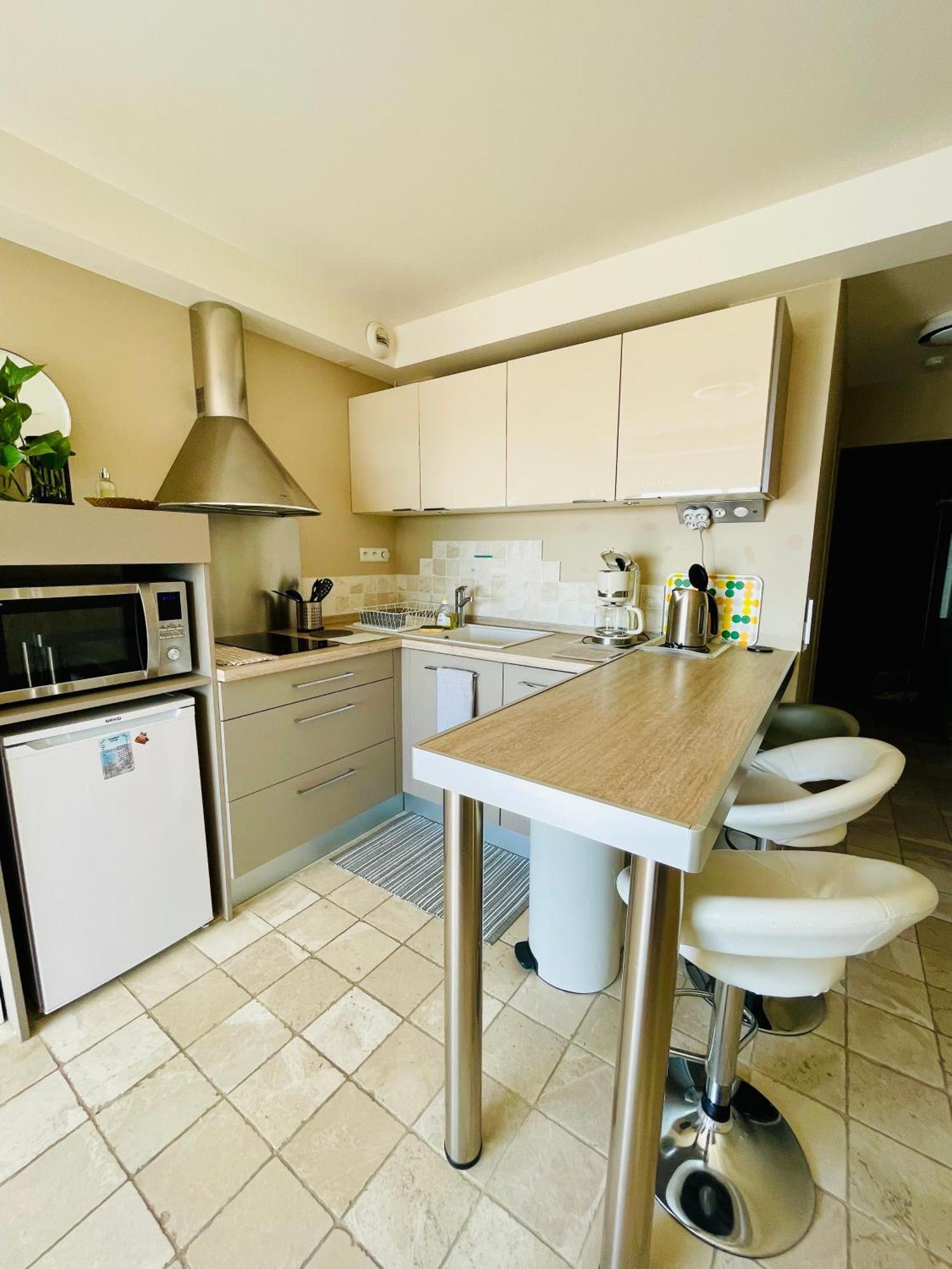 Superbe Appartement En Bord De Mer, Pres Du Centre Et Des Plages Мантон Екстер'єр фото
