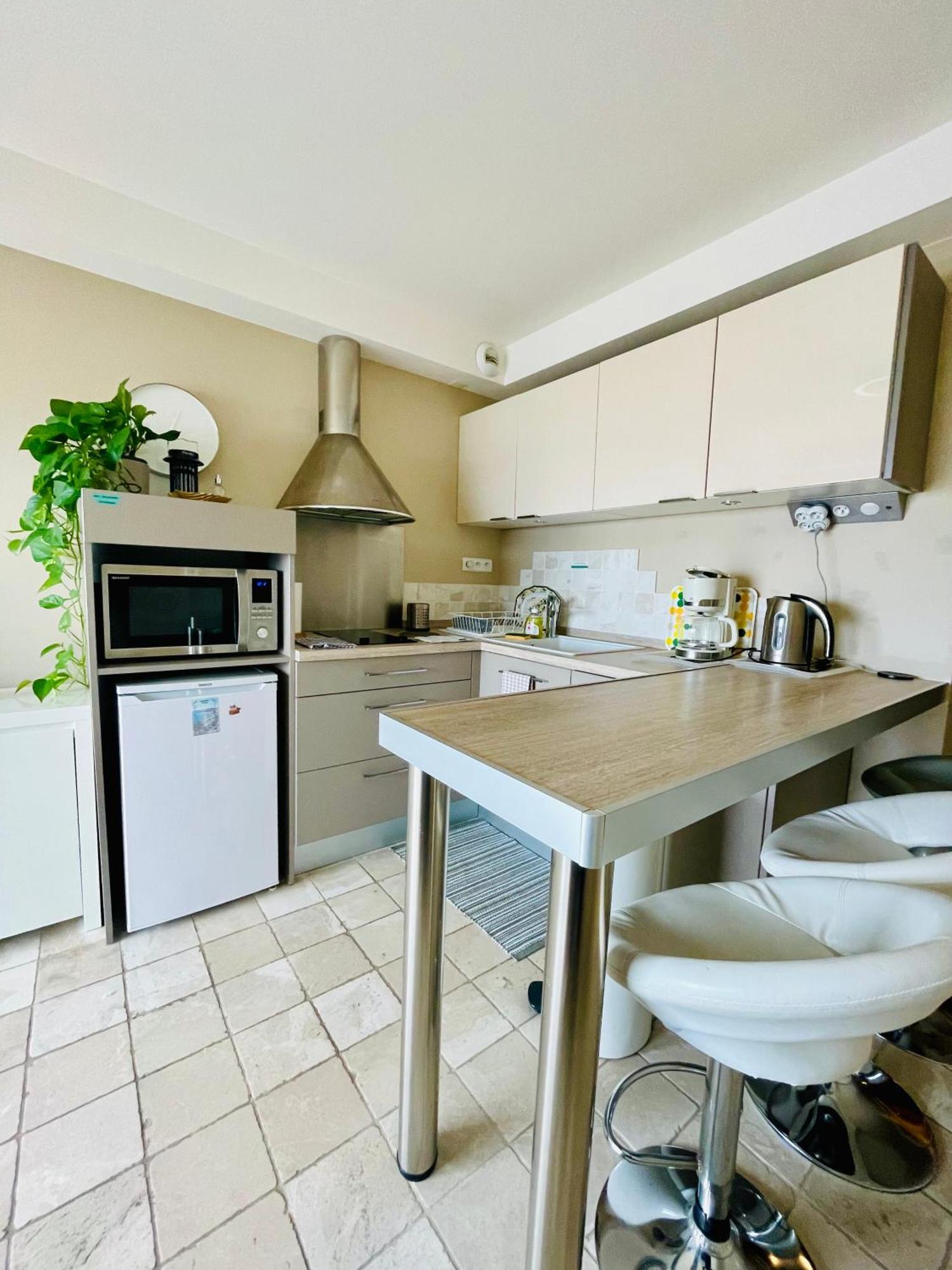 Superbe Appartement En Bord De Mer, Pres Du Centre Et Des Plages Мантон Екстер'єр фото